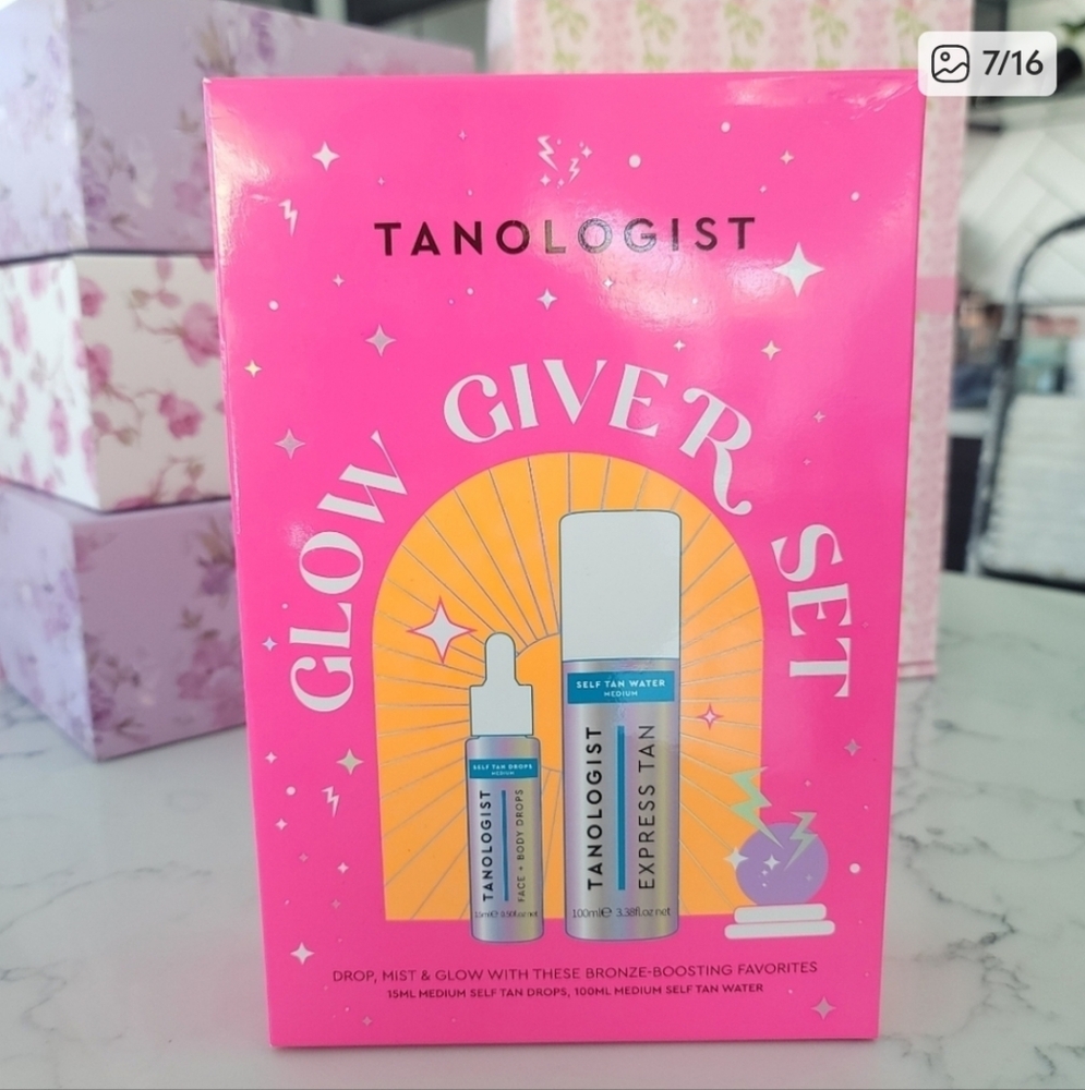 New Tanologist Glow Giver Tanning Set - Picture 9 of 14
